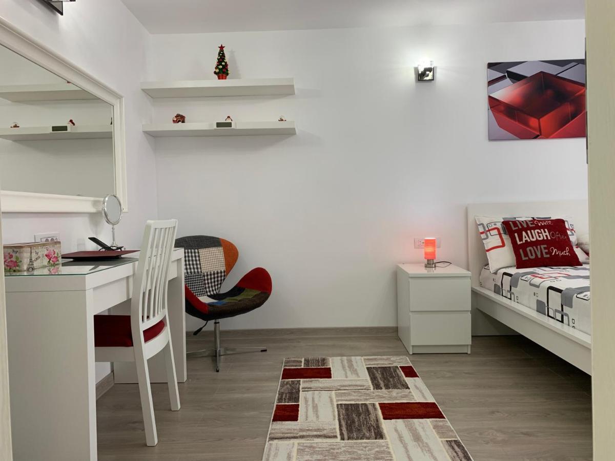 Mery Apartment 加拉茨 外观 照片