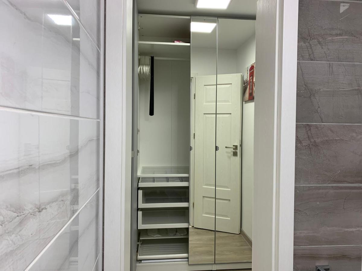 Mery Apartment 加拉茨 外观 照片