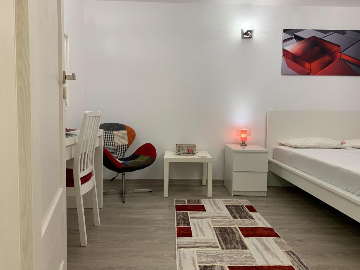 Mery Apartment 加拉茨 外观 照片